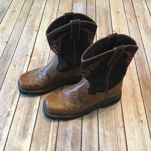 Women’s Justin boots size 8 cowgirl
